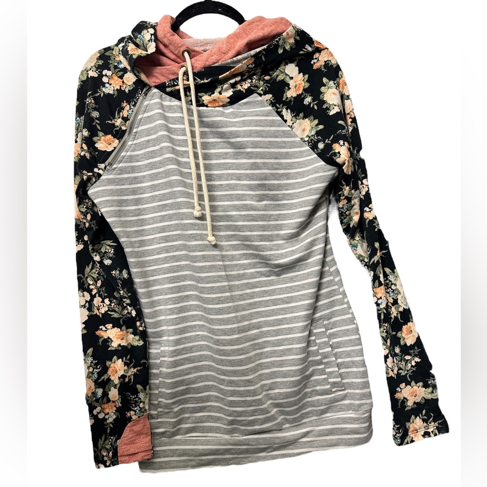 Women’s Floral Boutique Sweatshirt